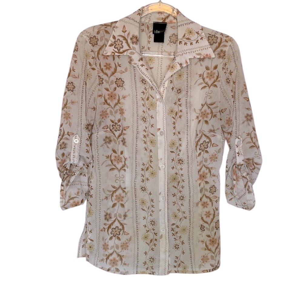 To The Max Floral Button Up Blouse